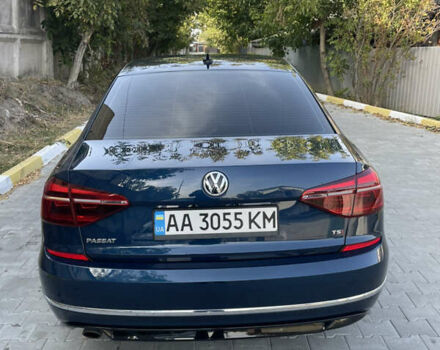 Синий Фольксваген Пассат, объемом двигателя 1.98 л и пробегом 110 тыс. км за 15000 $, фото 7 на Automoto.ua