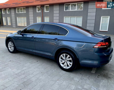 Синий Фольксваген Пассат, объемом двигателя 2 л и пробегом 113 тыс. км за 20800 $, фото 6 на Automoto.ua