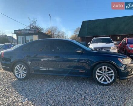 Фольксваген Пассат 2018 у Коломые на Automoto.ua Синій Фольксваген Пассат, об'ємом двигуна 1.98 л та пробігом 140 тис. км за 13699 $, фото 2 на Automoto.ua