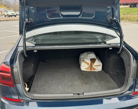 Синий Фольксваген Пассат, объемом двигателя 1.98 л и пробегом 124 тыс. км за 19000 $, фото 25 на Automoto.ua