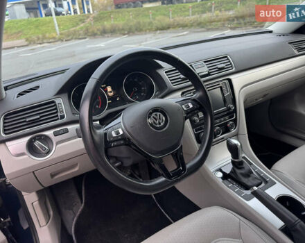 Синий Фольксваген Пассат, объемом двигателя 1.98 л и пробегом 124 тыс. км за 19000 $, фото 21 на Automoto.ua