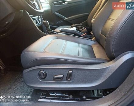 Синий Фольксваген Пассат, объемом двигателя 2 л и пробегом 71 тыс. км за 16500 $, фото 16 на Automoto.ua