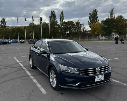 Синий Фольксваген Пассат, объемом двигателя 1.98 л и пробегом 181 тыс. км за 14500 $, фото 8 на Automoto.ua