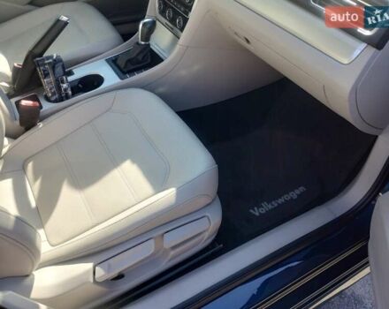 Синий Фольксваген Пассат, объемом двигателя 1.98 л и пробегом 157 тыс. км за 15800 $, фото 18 на Automoto.ua