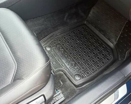 Синий Фольксваген Пассат, объемом двигателя 2 л и пробегом 71 тыс. км за 16500 $, фото 3 на Automoto.ua