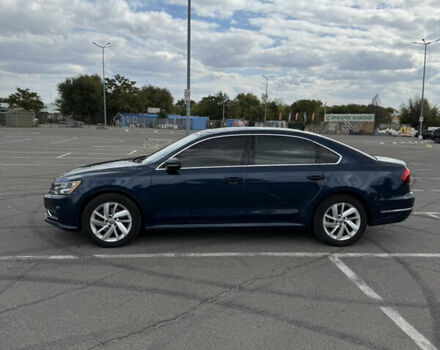 Синий Фольксваген Пассат, объемом двигателя 1.98 л и пробегом 181 тыс. км за 14500 $, фото 3 на Automoto.ua