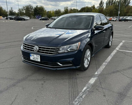 Синий Фольксваген Пассат, объемом двигателя 1.98 л и пробегом 181 тыс. км за 14500 $, фото 1 на Automoto.ua