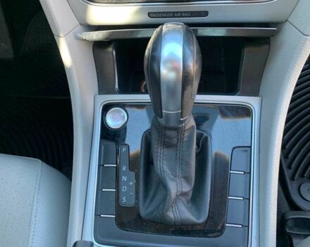 Фольксваген Пассат 2018 в Коломые на Automoto.ua Синий Фольксваген Пассат, объемом двигателя 2 л и пробегом 140 тыс. км за 13699 $, фото 10 на Automoto.ua