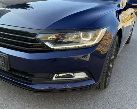 Синій Фольксваген Пассат, об'ємом двигуна 2 л та пробігом 226 тис. км за 20500 $, фото 4 на Automoto.ua