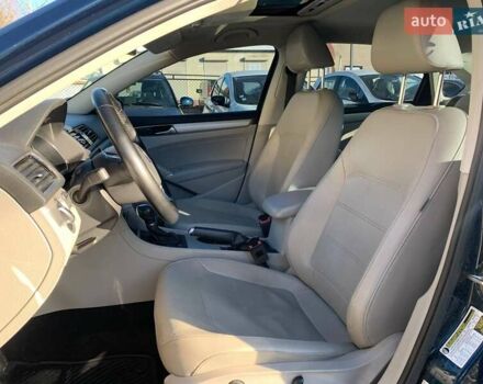 Фольксваген Пассат 2018 у Коломые на Automoto.ua Синій Фольксваген Пассат, об'ємом двигуна 1.98 л та пробігом 140 тис. км за 13699 $, фото 25 на Automoto.ua