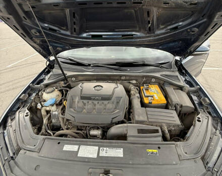 Синий Фольксваген Пассат, объемом двигателя 1.98 л и пробегом 181 тыс. км за 14500 $, фото 4 на Automoto.ua