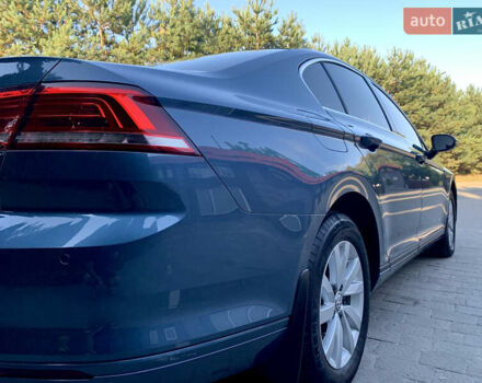 Синий Фольксваген Пассат, объемом двигателя 2 л и пробегом 111 тыс. км за 21500 $, фото 20 на Automoto.ua