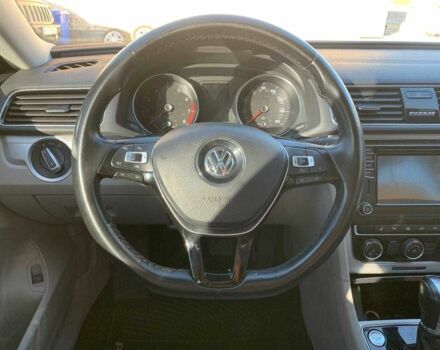 Фольксваген Пассат 2018 в Коломые на Automoto.ua Синий Фольксваген Пассат, объемом двигателя 2 л и пробегом 140 тыс. км за 13699 $, фото 18 на Automoto.ua