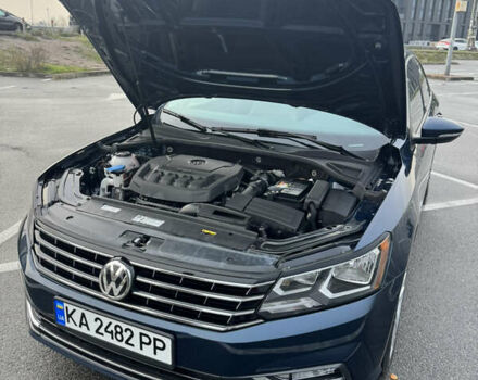 Синий Фольксваген Пассат, объемом двигателя 1.98 л и пробегом 124 тыс. км за 19000 $, фото 1 на Automoto.ua