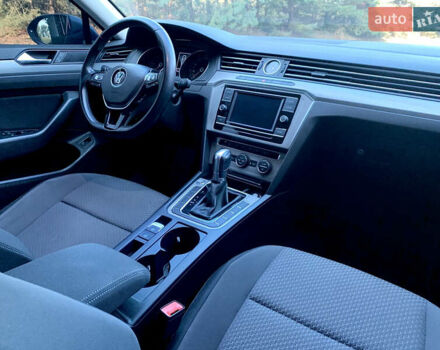 Синий Фольксваген Пассат, объемом двигателя 2 л и пробегом 111 тыс. км за 21500 $, фото 24 на Automoto.ua