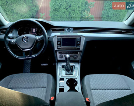 Синий Фольксваген Пассат, объемом двигателя 2 л и пробегом 111 тыс. км за 21500 $, фото 35 на Automoto.ua