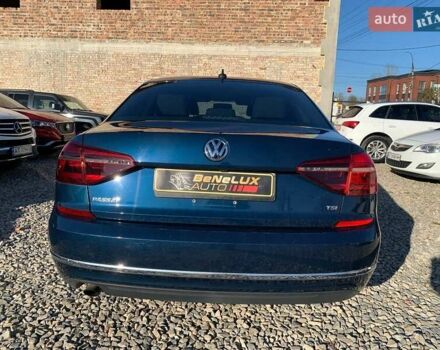 Фольксваген Пассат 2018 у Коломые на Automoto.ua Синій Фольксваген Пассат, об'ємом двигуна 1.98 л та пробігом 140 тис. км за 13699 $, фото 5 на Automoto.ua