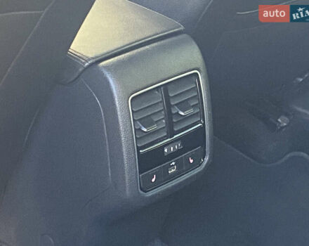 Синий Фольксваген Пассат, объемом двигателя 1.98 л и пробегом 104 тыс. км за 14500 $, фото 9 на Automoto.ua