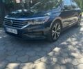 Синий Фольксваген Пассат, объемом двигателя 2 л и пробегом 176 тыс. км за 15000 $, фото 1 на Automoto.ua