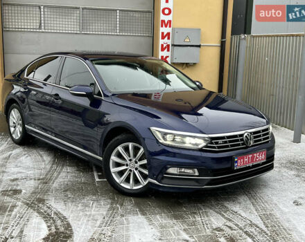 Синий Фольксваген Пассат, объемом двигателя 2 л и пробегом 332 тыс. км за 16599 $, фото 5 на Automoto.ua