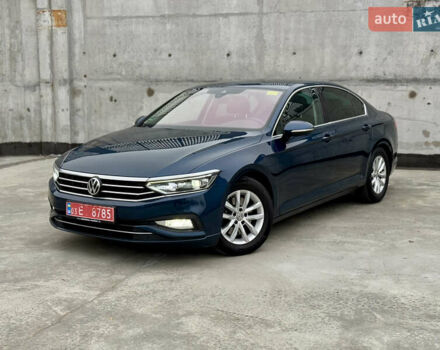 Синий Фольксваген Пассат, объемом двигателя 2 л и пробегом 249 тыс. км за 23300 $, фото 5 на Automoto.ua
