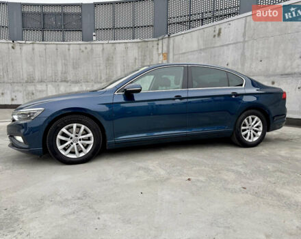 Синий Фольксваген Пассат, объемом двигателя 2 л и пробегом 249 тыс. км за 23300 $, фото 14 на Automoto.ua
