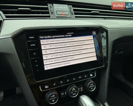 Синий Фольксваген Пассат, объемом двигателя 2 л и пробегом 249 тыс. км за 23300 $, фото 56 на Automoto.ua