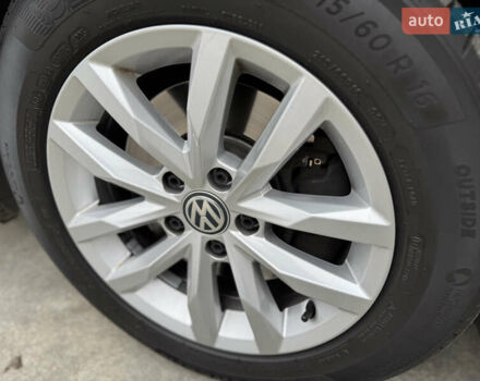 Синий Фольксваген Пассат, объемом двигателя 2 л и пробегом 249 тыс. км за 23300 $, фото 82 на Automoto.ua