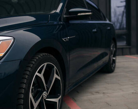 Синий Фольксваген Пассат, объемом двигателя 1.98 л и пробегом 41 тыс. км за 20750 $, фото 31 на Automoto.ua