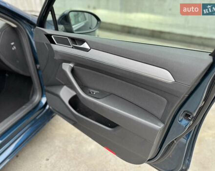 Синий Фольксваген Пассат, объемом двигателя 2 л и пробегом 249 тыс. км за 23300 $, фото 35 на Automoto.ua