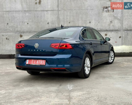 Синий Фольксваген Пассат, объемом двигателя 2 л и пробегом 249 тыс. км за 23300 $, фото 17 на Automoto.ua