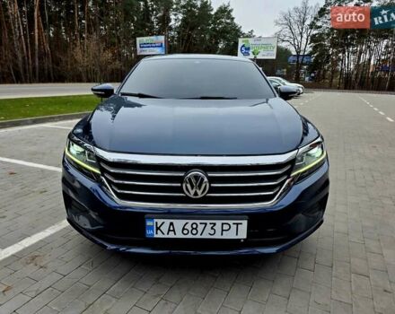 Синій Фольксваген Пассат, об'ємом двигуна 2 л та пробігом 92 тис. км за 19500 $, фото 4 на Automoto.ua