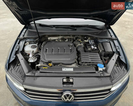 Синий Фольксваген Пассат, объемом двигателя 2 л и пробегом 249 тыс. км за 23300 $, фото 85 на Automoto.ua