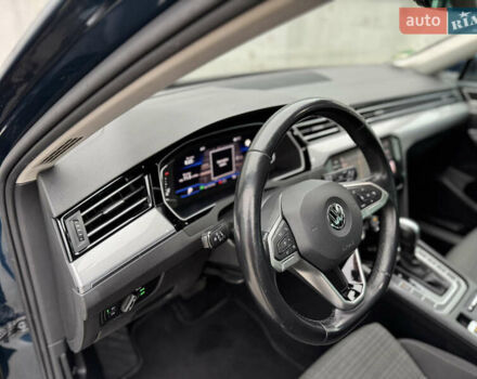 Синий Фольксваген Пассат, объемом двигателя 2 л и пробегом 249 тыс. км за 23300 $, фото 30 на Automoto.ua