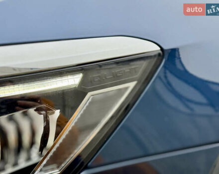 Синий Фольксваген Пассат, объемом двигателя 2 л и пробегом 249 тыс. км за 23300 $, фото 26 на Automoto.ua