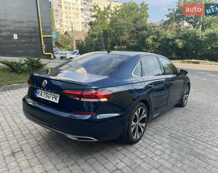 Синій Фольксваген Пассат, об'ємом двигуна 1.98 л та пробігом 62 тис. км за 22800 $, фото 4 на Automoto.ua
