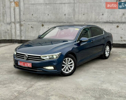 Синий Фольксваген Пассат, объемом двигателя 2 л и пробегом 249 тыс. км за 23300 $, фото 6 на Automoto.ua