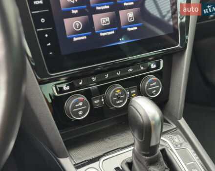 Синий Фольксваген Пассат, объемом двигателя 2 л и пробегом 249 тыс. км за 23300 $, фото 62 на Automoto.ua