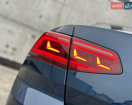 Синий Фольксваген Пассат, объемом двигателя 2 л и пробегом 249 тыс. км за 23300 $, фото 25 на Automoto.ua