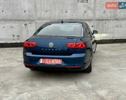 Синий Фольксваген Пассат, объемом двигателя 2 л и пробегом 249 тыс. км за 23300 $, фото 18 на Automoto.ua