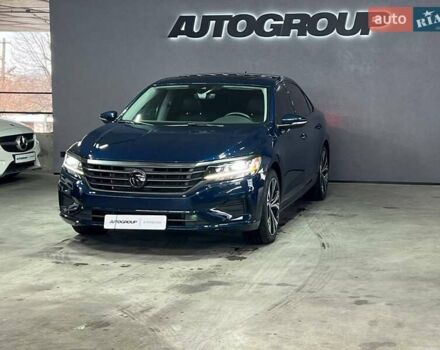 Синий Фольксваген Пассат, объемом двигателя 1.98 л и пробегом 99 тыс. км за 19200 $, фото 1 на Automoto.ua