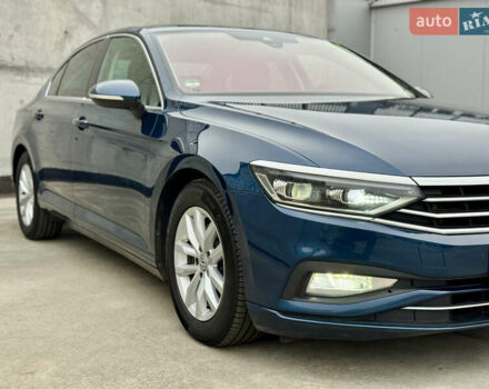 Синий Фольксваген Пассат, объемом двигателя 2 л и пробегом 249 тыс. км за 23300 $, фото 10 на Automoto.ua