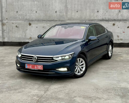 Синий Фольксваген Пассат, объемом двигателя 2 л и пробегом 249 тыс. км за 23300 $, фото 1 на Automoto.ua