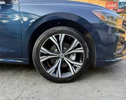 Синій Фольксваген Пассат, об'ємом двигуна 1.98 л та пробігом 122 тис. км за 18200 $, фото 9 на Automoto.ua