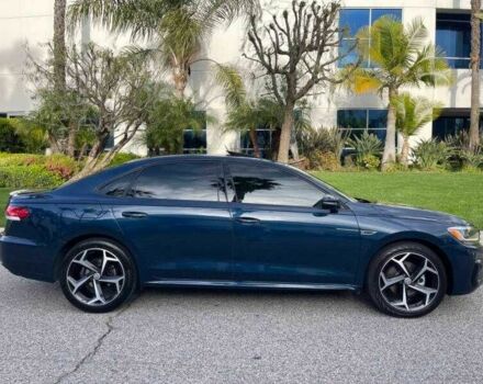 Фольксваген Пассат 2021 в Львове на Automoto.ua Синий Фольксваген Пассат, объемом двигателя 2 л и пробегом 66 тыс. км за 4500 $, фото 3 на Automoto.ua