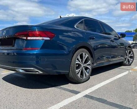 Фольксваген Пассат 2021 в Львове на Automoto.ua Синий Фольксваген Пассат, объемом двигателя 1.98 л и пробегом 37 тыс. км за 25000 $, фото 12 на Automoto.ua
