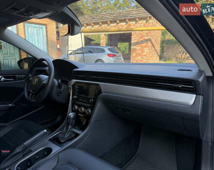 Синій Фольксваген Пассат, об'ємом двигуна 1.98 л та пробігом 122 тис. км за 18200 $, фото 29 на Automoto.ua