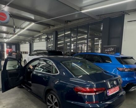 Синий Фольксваген Пассат, объемом двигателя 2 л и пробегом 140 тыс. км за 18100 $, фото 2 на Automoto.ua