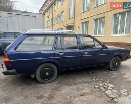 Синий Фольксваген Пассат, объемом двигателя 1.8 л и пробегом 210 тыс. км за 1500 $, фото 10 на Automoto.ua