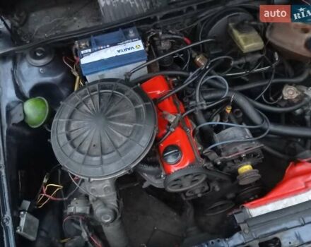 Синій Фольксваген Пассат, об'ємом двигуна 1.6 л та пробігом 235 тис. км за 950 $, фото 2 на Automoto.ua